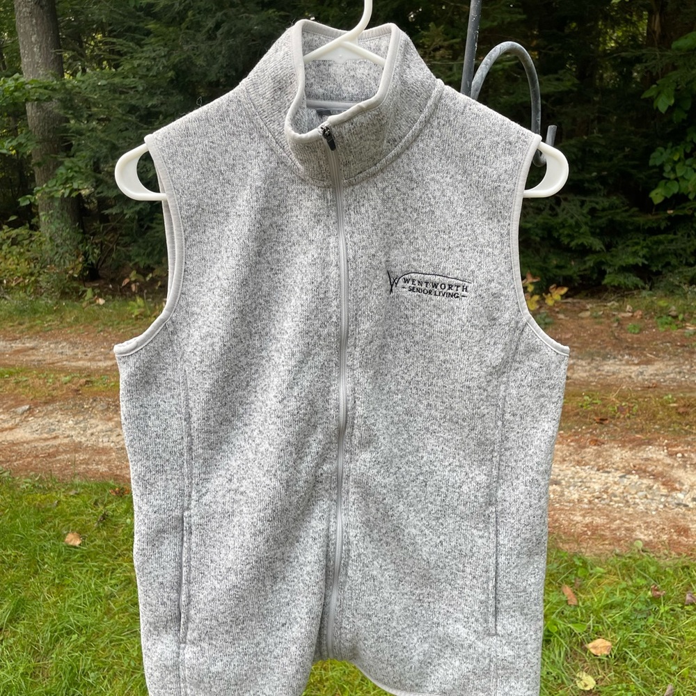 Llbean gray women’s vest